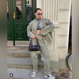 OAK+FORT High Zipper Shoulder Bag Beige